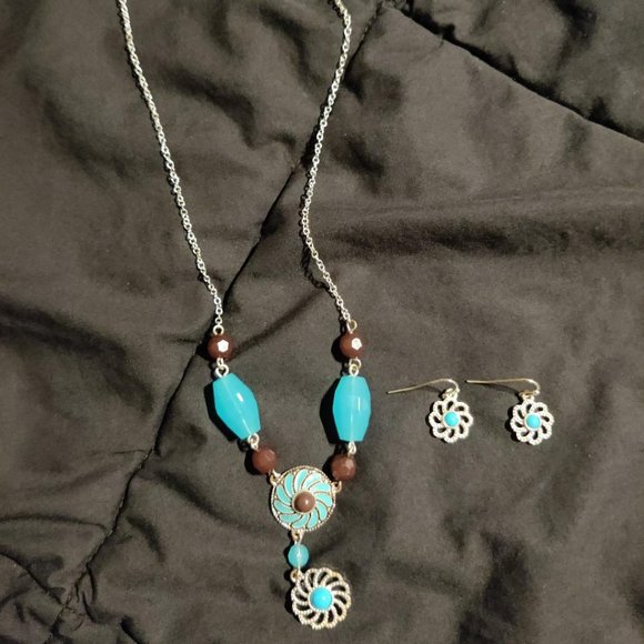 Turquoise Silver Brown Necklace Pierced Earrings Costume Jewelry Set - Picture 1 of 5